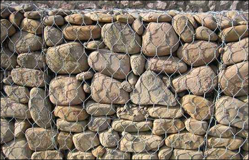 Basket gabions of vinyl coated (galfan) steel wire mesh